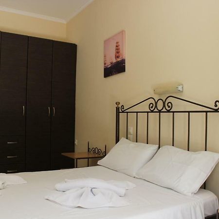 Turtle Beach Apartment Marathiás Dış mekan fotoğraf