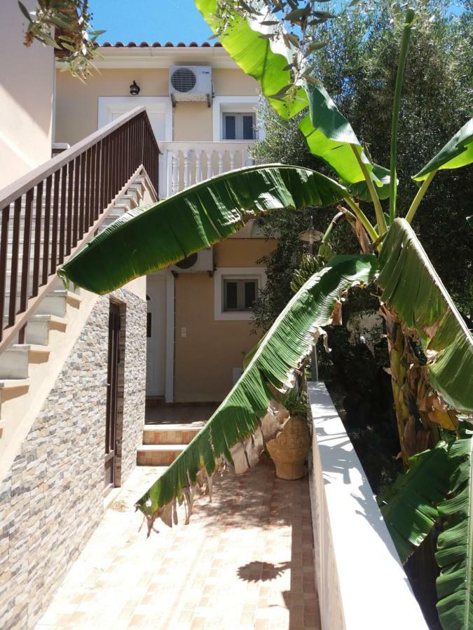Turtle Beach Apartment Marathiás Dış mekan fotoğraf